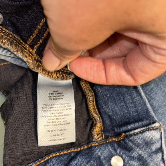 Talbots ‘FLAWLESS’ High-waist Barely Boot Size 6 Blue Jeans - Picture 5 of 6